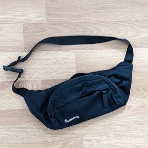 lululemon on the beat belt bag